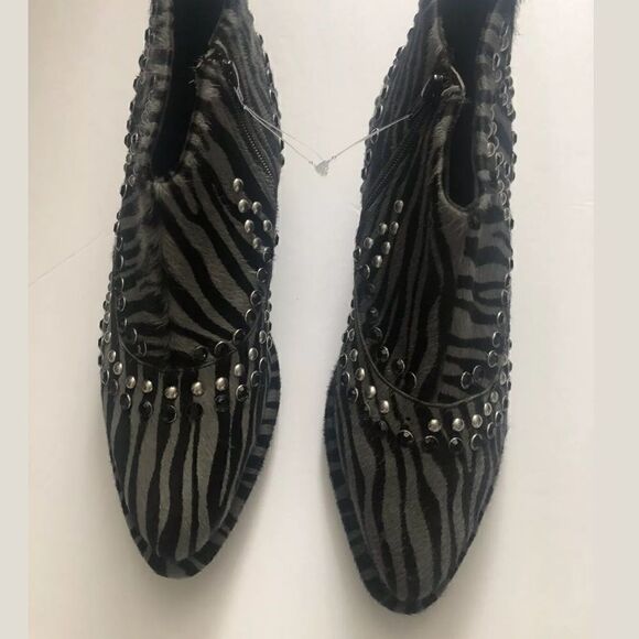 NEW FREE PEOPLE CHASING COWBOYS ANKLE BOOT - Picture 6 of 10